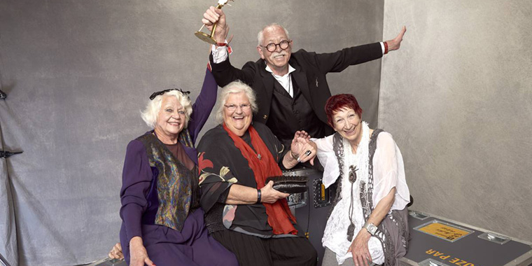 Theaterbesuch mit der Seniorengruppe